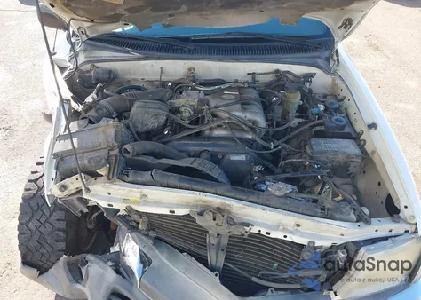 1999 Toyota Tacoma из США, поврежденный, VIN 4TAWN72N6XZ421378